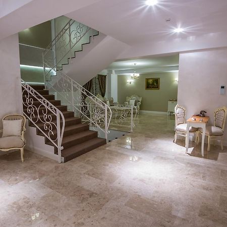 فندق French Boutique براشوف المظهر الخارجي الصورة