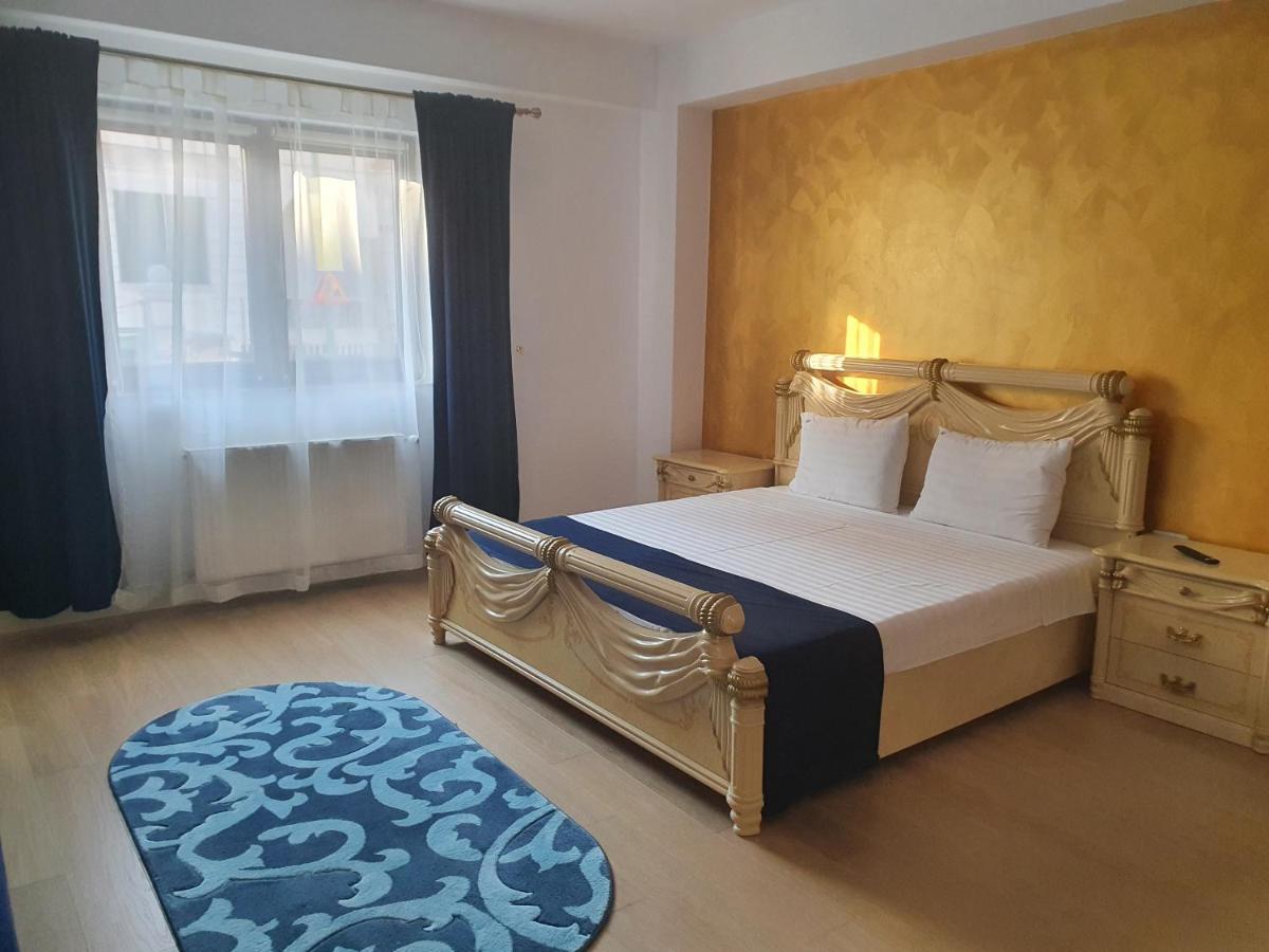فندق French Boutique براشوف المظهر الخارجي الصورة